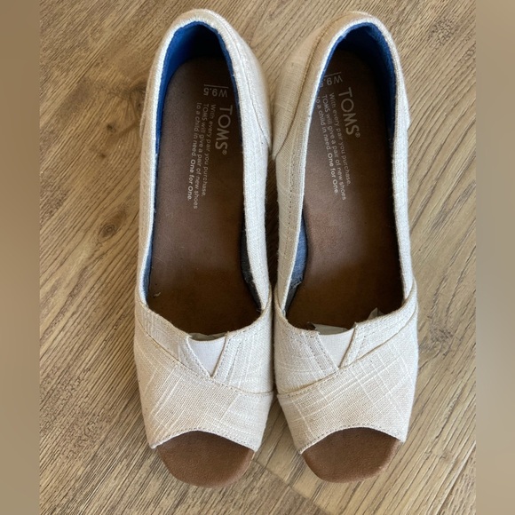 Toms Women’s Peeptoe Sandals Natural Crosshatch Jacquard Espadrilles Size 9.5 - Picture 3 of 9